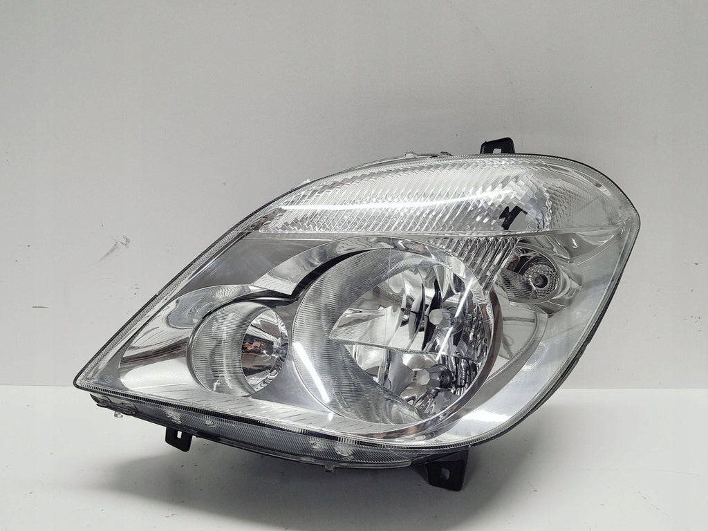 Frontscheinwerfer Mercedes-Benz Sprinter 906 A9068200561 Links Headlight