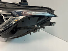 Load image into Gallery viewer, Frontscheinwerfer VW Tiguan 5NB941081C LED Links Scheinwerfer Headlight SCH7468025131go