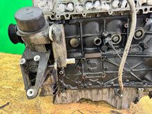 Load image into Gallery viewer, Motor Mercedes-Benz W211 646811 2.2 CDI 170PS 125kW 220TKm Diesel Unkomplett