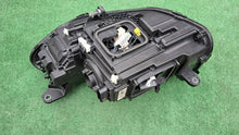 Laden Sie das Bild in den Galerie-Viewer, Frontscheinwerfer Mercedes-Benz Cls A2579063002 LED Rechts Headlight SCH5176512796nv