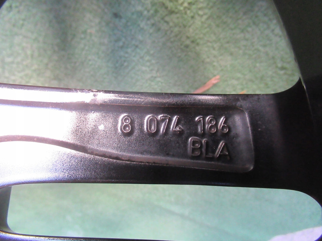 1x Alufelge 18 Zoll 7.5" 5x120 52ET 8009793 BMW 2 F22 1 F21 F20 Rim Wheel