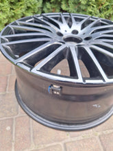 Load image into Gallery viewer, 1x Alufelge 18 Zoll 8.5" 5x112 52ET Glanz Schwarz A2064015000 Mercedes-Benz W206 FEL2668269277uj