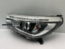 Laden Sie das Bild in den Galerie-Viewer, Frontscheinwerfer Toyota Hilux VIII LED Links Scheinwerfer Headlight