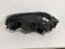Load image into Gallery viewer, Frontscheinwerfer VW Polo 2G1941036F Rechts Scheinwerfer Headlight SCH8512309267bb