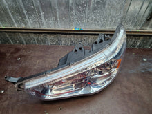 Laden Sie das Bild in den Galerie-Viewer, Frontscheinwerfer Mitsubishi Asx Xenon Ein Stück (Rechts oder Links) Headlight