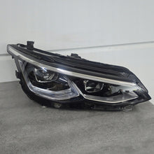 Laden Sie das Bild in den Galerie-Viewer, Frontscheinwerfer BMW 5H1941036J Rechts Scheinwerfer Headlight SCH1268235100gj