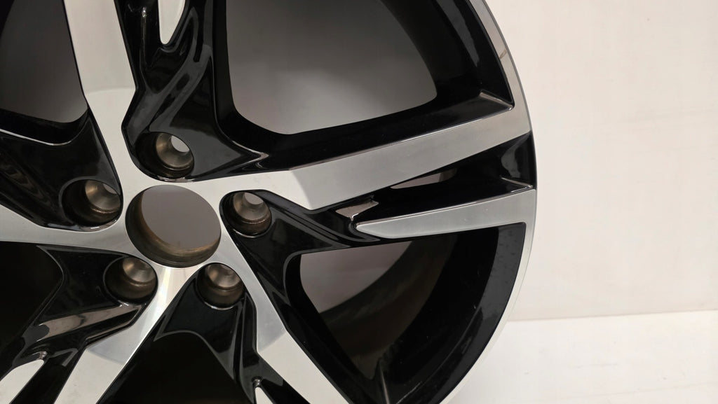 1x Alufelge 18 Zoll 7.5" 5x108 50 5ET Glanz 32327352 Volvo I Rim Wheel FEL7312473812ue