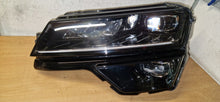 Laden Sie das Bild in den Galerie-Viewer, Frontscheinwerfer Skoda Karoq 57B941015D LED Links Scheinwerfer Headlight SCH1055071146py