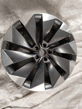 Laden Sie das Bild in den Galerie-Viewer, 1x Alufelge 21 Zoll 8.5&quot; 5x112 40ET 5LA601025L 5LA601025BL Mg Rim Wheel