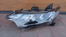 Laden Sie das Bild in den Galerie-Viewer, Frontscheinwerfer Mitsubishi Outlander III ECM921-21E10 Full LED FALSE Headlight SCH8839013439nw
