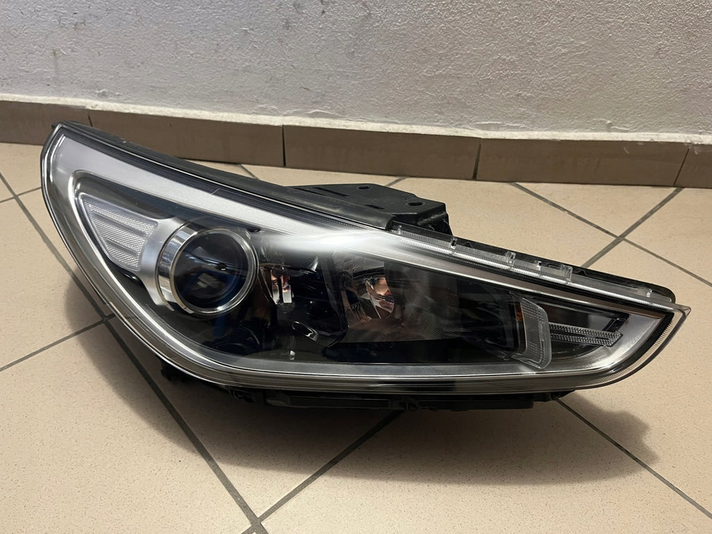 Frontscheinwerfer Hyundai I30 III 92102-G4020 LED Rechts Scheinwerfer Headlight