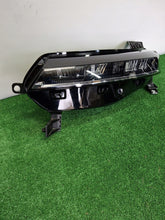 Laden Sie das Bild in den Galerie-Viewer, Frontscheinwerfer Renault Megane E-Tech 260607213R LED Links Headlight SCH3071003944sj
