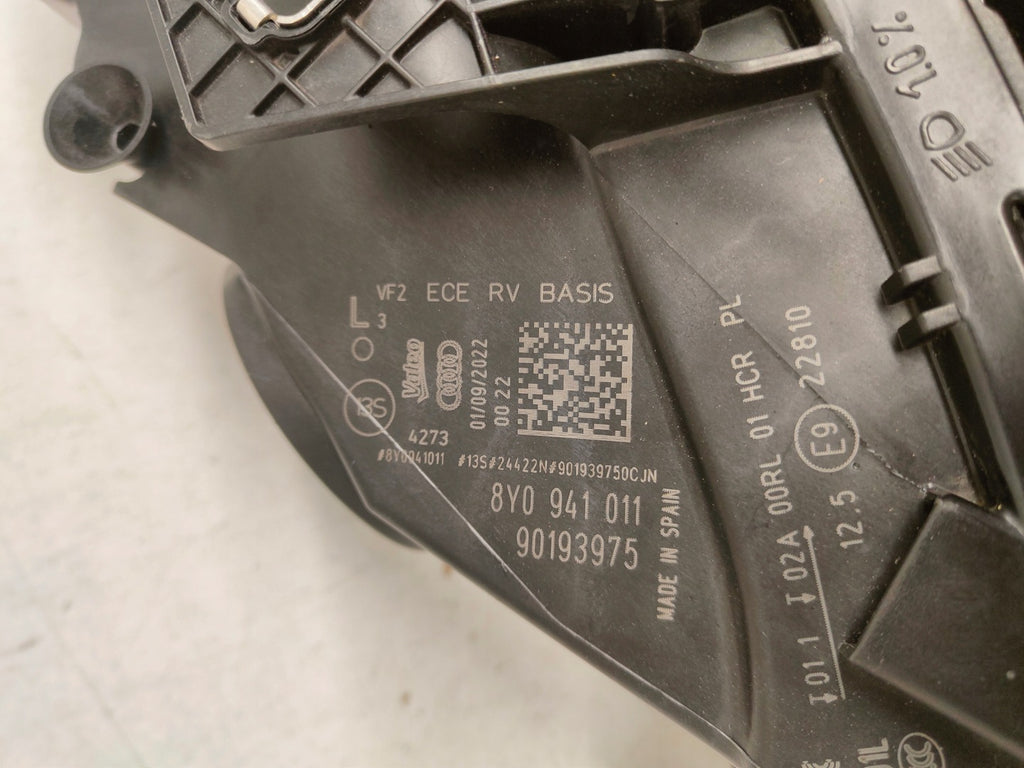 Frontscheinwerfer Audi A3 8Y0941011 LED Links Scheinwerfer Headlight