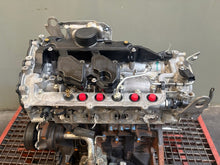 Laden Sie das Bild in den Galerie-Viewer, Motor Renault Scenic M9RA700 2.0 DCI 150PS 110kW 2003 Diesel Engine Unkomplett MOT4124196182fp