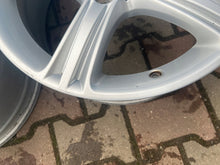 Load image into Gallery viewer, 4x Alufelge 17 Zoll 7.5" 5x120 37ET 6796242 BMW F11 F10 F30 E90 Rim Wheel FEL1103024144ip