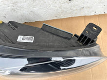 Laden Sie das Bild in den Galerie-Viewer, Frontscheinwerfer Ford Focus IV JX7B-13E016-AJ Rechts Scheinwerfer Headlight SCH4843366265kx