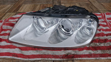 Load image into Gallery viewer, Frontscheinwerfer VW Touareg 7L6941015BK Xenon Links Scheinwerfer Headlight SCH5416521024sf