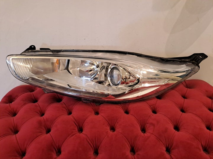Frontscheinwerfer Ford Fiesta I Links Scheinwerfer Headlight SCH8716800766ud