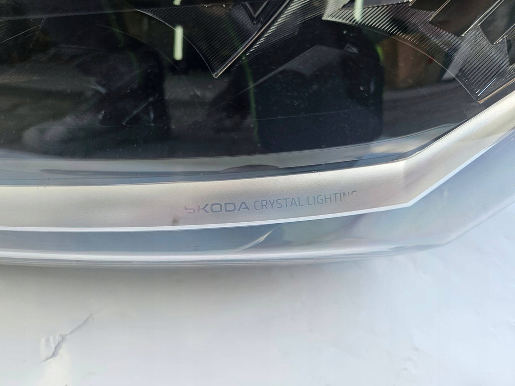 Frontscheinwerfer Skoda Superb 89900R400LF0 3P1941015 L991639 Full LED Links