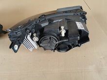 Laden Sie das Bild in den Galerie-Viewer, Frontscheinwerfer BMW I3 7472185 Full LED Ein Stück (Rechts oder Links) SCH6864876711gb