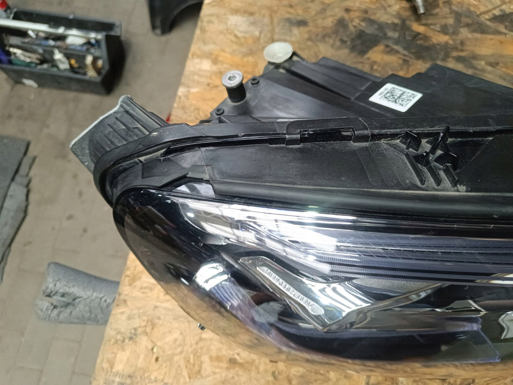 Frontscheinwerfer Mercedes-Benz W247 A2479063200 LED Rechts Headlight SCH2000361000bp