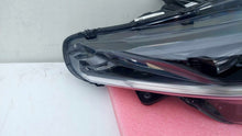 Laden Sie das Bild in den Galerie-Viewer, Frontscheinwerfer Ferrari 904370 Rechts Scheinwerfer Headlight SCH2489158457cw
