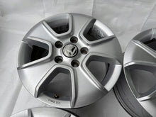Laden Sie das Bild in den Galerie-Viewer, 4x Alufelge 16 Zoll 6.5" 5x120 62ET Matt Silber 2H0071496 VW Amarok Rim Wheel FEL8427950414id
