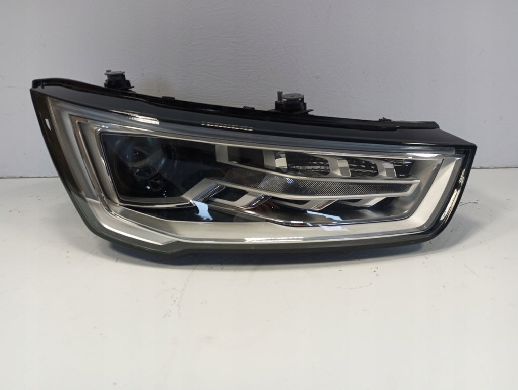 Frontscheinwerfer Audi A1 8XA941006 Rechts Scheinwerfer Headlight SCH6892059127mz