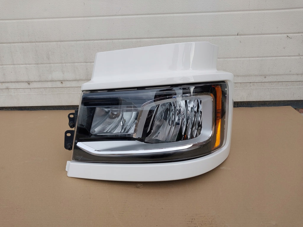 Frontscheinwerfer 2379882 LED Links Scheinwerfer Headlight SCH9687912770ni