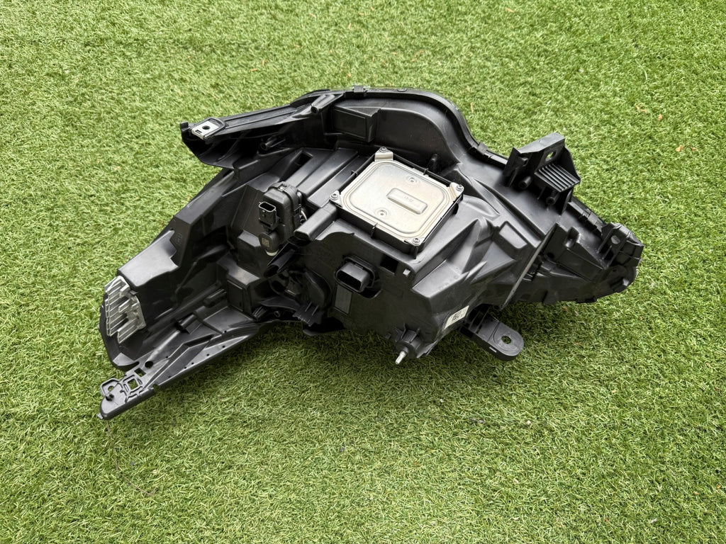 Frontscheinwerfer Renault Clio I V 260104922R Rechts Scheinwerfer Headlight SCH3566898236ij