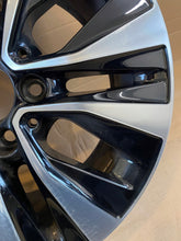 Load image into Gallery viewer, 1x Alufelge 16 Zoll 6.5&quot; 5x112 52ET A1774010000 Mercedes-Benz Cla Rim Wheel