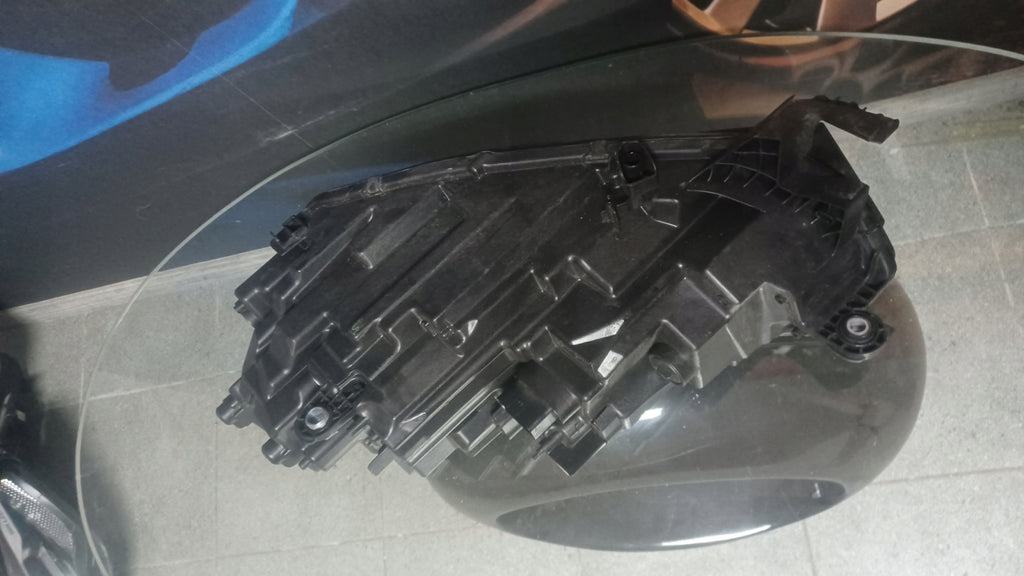 Frontscheinwerfer Skoda Octavia IV OE-5E4941016 Rechts Scheinwerfer Headlight SCH3478317174fh
