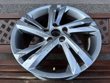 Laden Sie das Bild in den Galerie-Viewer, 1x Alufelge 17 Zoll 7.5" 5x112 51ET Glanz Graphit 5H0601025AF VW Golf Viii FEL6627349747pg