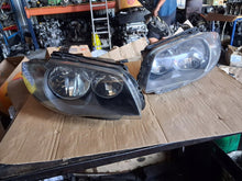 Load image into Gallery viewer, Frontscheinwerfer BMW E88 E87 724964902 Rechts Scheinwerfer Headlight SCH3023034176hk