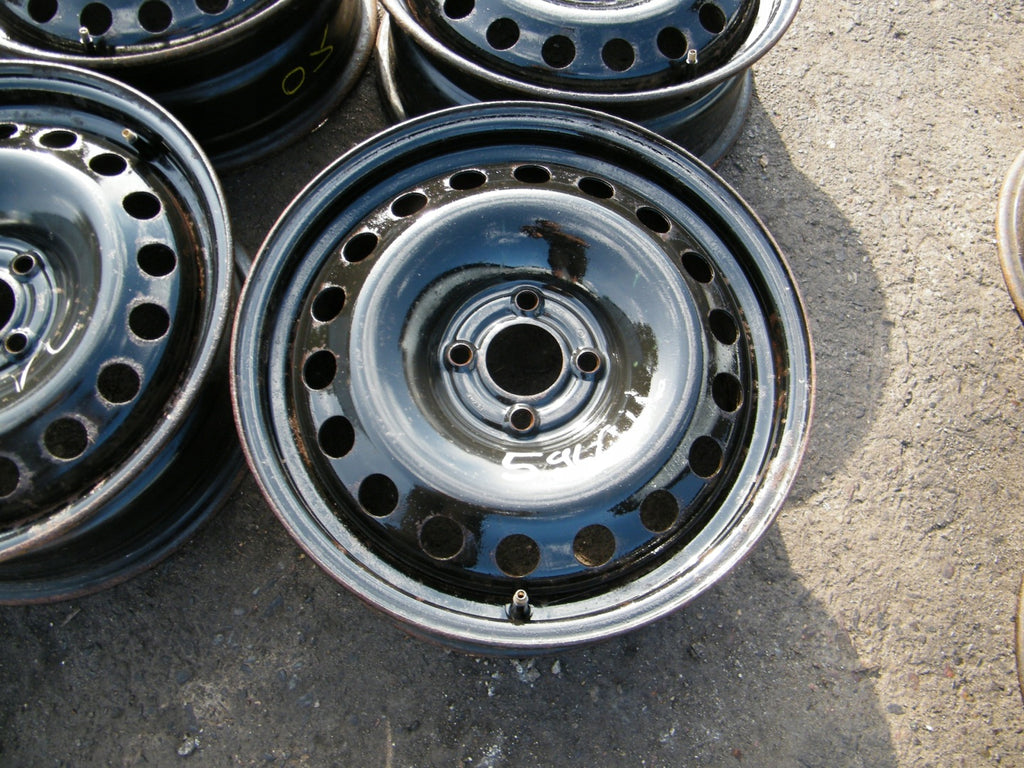 4x Alufelge 16 Zoll 6.5" 4x100 49ET Dacia Sandero Jogger Clio I Captur V FEL8322310438ae