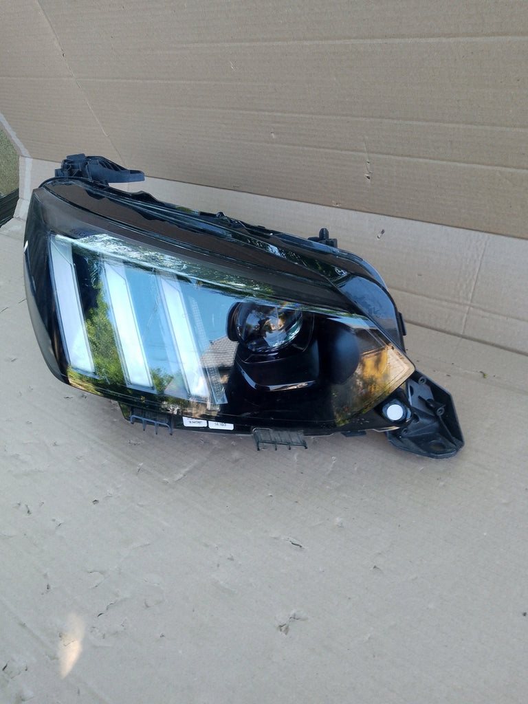 Frontscheinwerfer Peugeot 2008 208 II 9841641980 Rechts Scheinwerfer Headlight