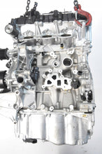 Load image into Gallery viewer, Motor BMW 2 Active Tourer U06 B38A15P 1.5 245PS 180kW 7TKm Benzin Unkomplett
