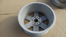 Load image into Gallery viewer, 1x Alufelge 17 Zoll 4G0601025L Audi A6 Rim Wheel