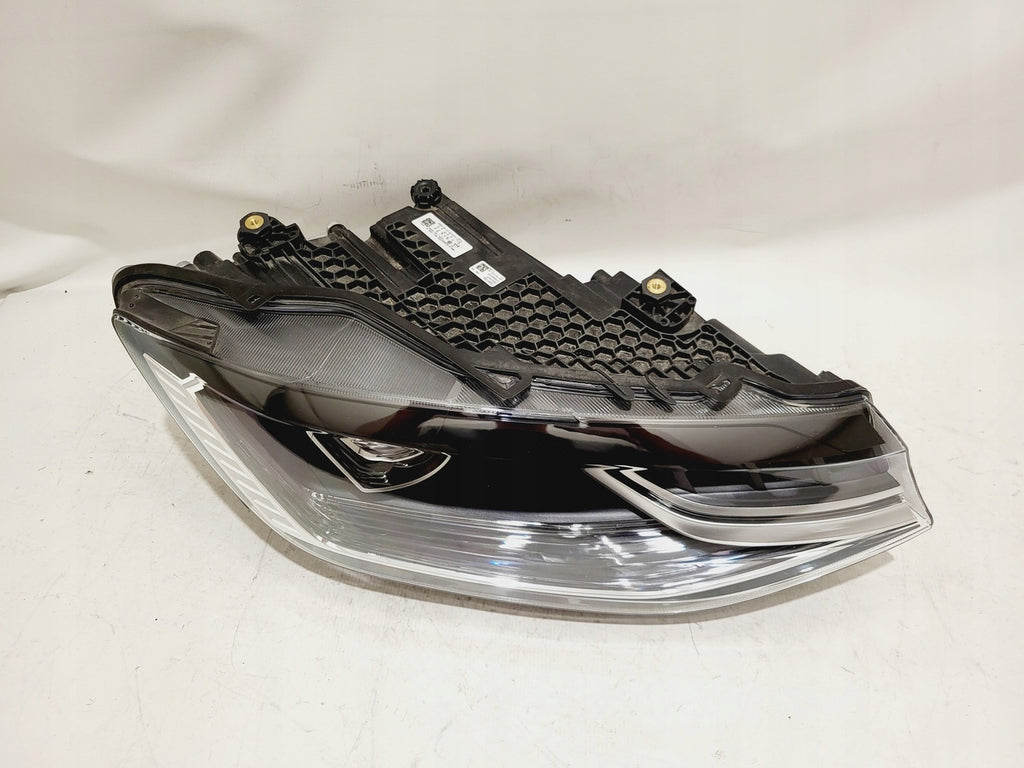 Frontscheinwerfer VW Caddy 2K8941036H Rechts Scheinwerfer Headlight SCH9773346247pe