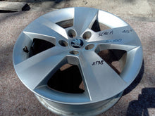 Load image into Gallery viewer, 1x Alufelge 16 Zoll 5x100 657601025 Skoda Scala Rim Wheel FEL6766105624xb