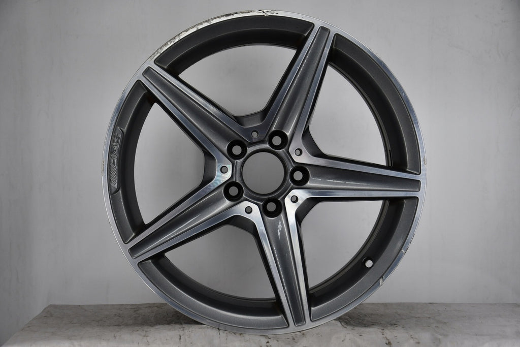 1x Alufelge 18 Zoll 8.5" 5x112 49ET A2054011200 Mercedes-Benz A205 Rim Wheel