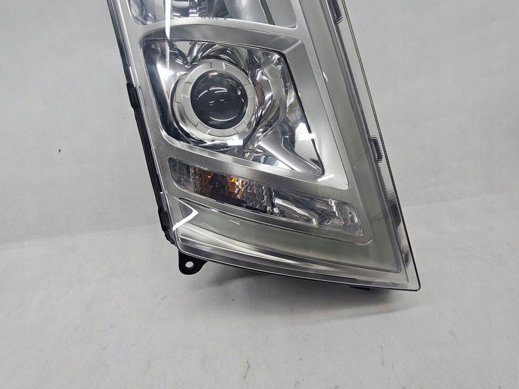Frontscheinwerfer Volvo 22239344 Xenon Rechts Scheinwerfer Headlight SCH6992271335jl