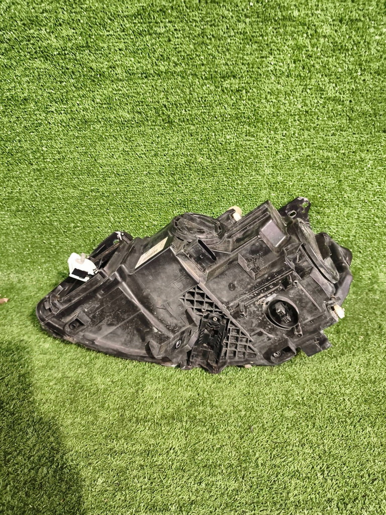 Frontscheinwerfer Mercedes-Benz W176 A1768201261 Rechts Scheinwerfer Headlight SCH1005500964my