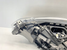Laden Sie das Bild in den Galerie-Viewer, Frontscheinwerfer BMW 2 F22 F87 F23 8738686-02 LED Rechts Scheinwerfer Headlight SCH4712743865tv