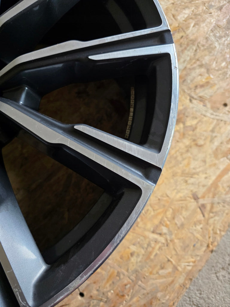 1x Alufelge 20 Zoll 9.0" 5x112 35ET Glanz Graphit 8071996 BMW Mg Rim Wheel FEL1707731076gn