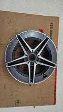 Laden Sie das Bild in den Galerie-Viewer, 1x Alufelge 18 Zoll 8.5&quot; 5x112 A2064011800 Mercedes-Benz W206 Rim Wheel