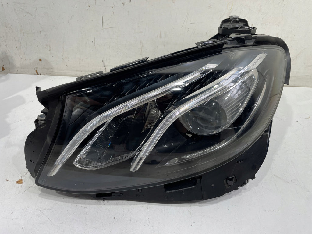 Frontscheinwerfer Mercedes-Benz W213 A2139068808 LED Rechts oder Links SCH9024404493ys