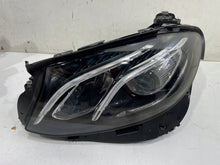 Laden Sie das Bild in den Galerie-Viewer, Frontscheinwerfer Mercedes-Benz W213 A2139068808 LED Rechts oder Links SCH9024404493ys