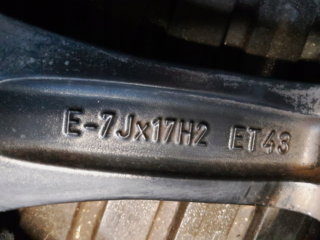 1x Alufelge 17 Zoll 7.0" 5x100 43ET Silber 82A601025AC Audi A1 Rim Wheel FEL2546239375rn