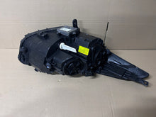 Laden Sie das Bild in den Galerie-Viewer, Frontscheinwerfer Hyundai I I40 92101-3Z031 Xenon Links Scheinwerfer Headlight SCH6999111603fr